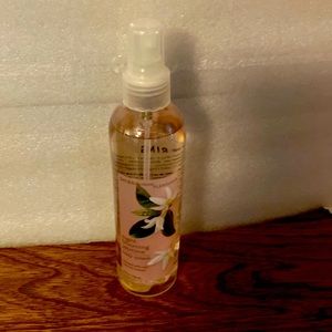 Night Blooming Jasmine Bath and Bodywork